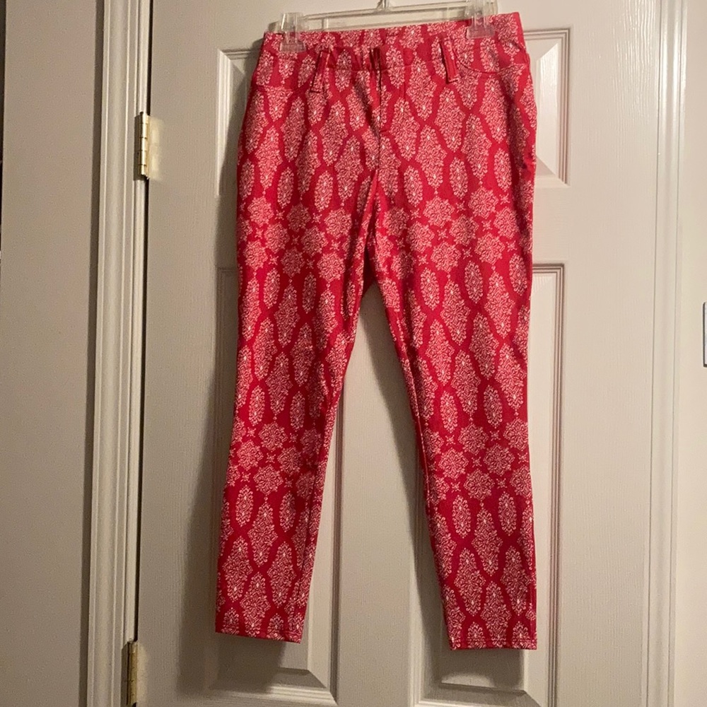 Faded Glory Women’s Jegging Capris (NWOT) size S